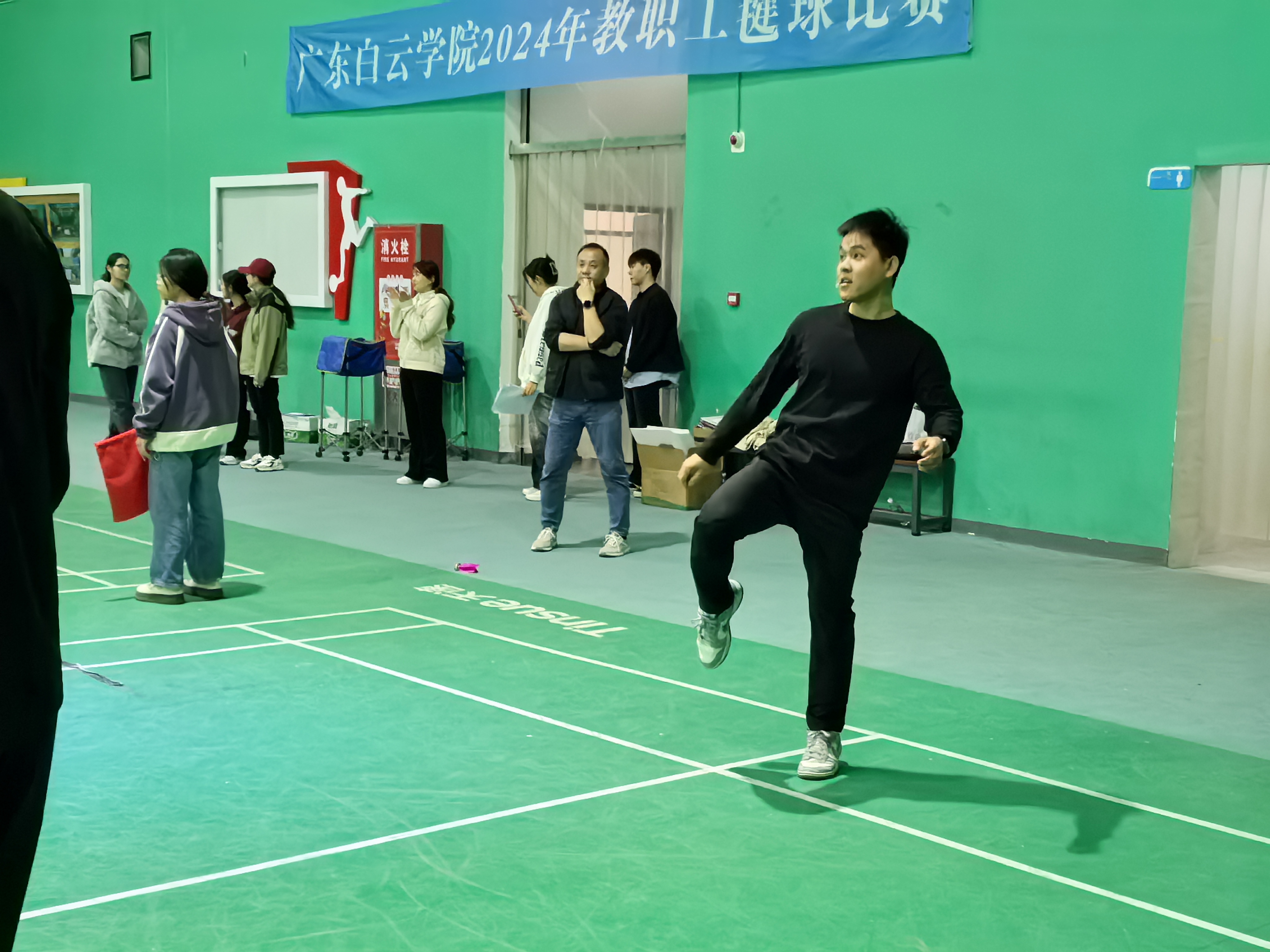 ceea02ed71f408e52d9c56a69b83e99.jpg